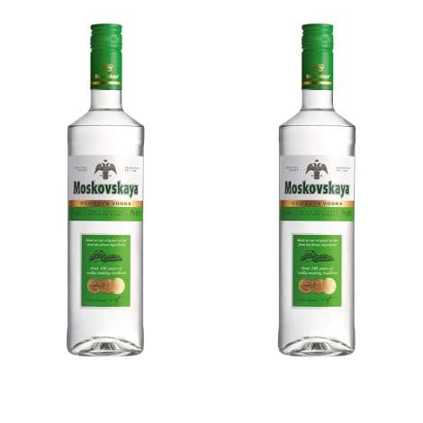 Vodka Moskovskaya Especial – 70cl (700ml / 0,7L) – 38% Vol. – Destilado con ingredientes naturales – Perfecto para cócteles, chupitos o solo con hielo – Elaborado en Riga, Letonia (Pack de 2)