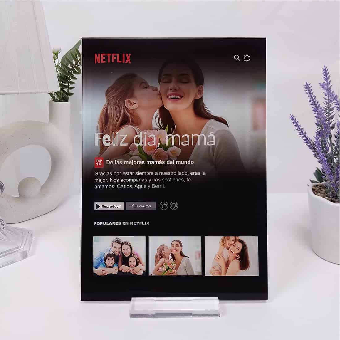 Transparent Gift Placa Netflix Personalizada. Diseño Portada Serie Película 4 fotos, 3 Frases. Regalo Día de la Madre, San Valentín, Regalos Pareja, Regalo de Cumpleaños Original .Placa de Metacrilato