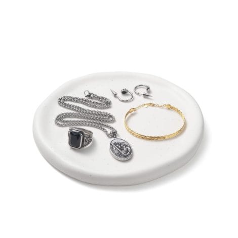 Bandeja de Joyas CESTATIVO: Organizador cerámico para anillos, llaves y regalos para mujeres en diversas ocasiones.