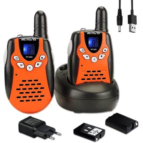 Walkie Talkies recargables para niños Retevis RT602 con baterías de litio, linterna, alcance largo. Actividades interiores y exteriores (1 par, naranja).