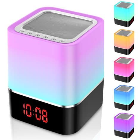 Altavoz Bluetooth con luces nocturnas y despertador digital, ideal como regalo para niños y adolescentes.