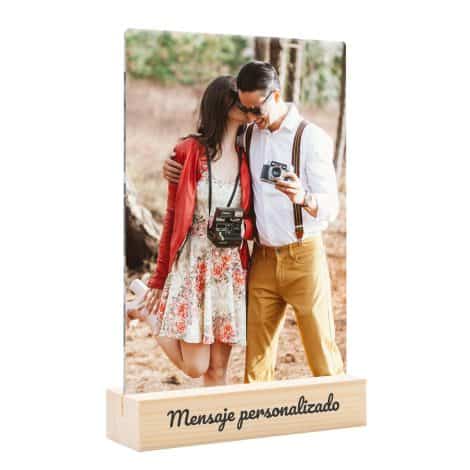 Marcos personalizados de fotos | Regalos únicos | Fotos personalizadas para aniversario de parejas | Regalos originales para hombres y mujeres | Metraquilato transparente (con base).