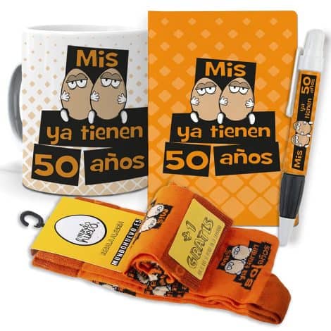 Regalo personalizado Super MundoHuevo para hombre de 50 cumpleaños. Mi huevo cumple 50. Taza, libreta, bolígrafo y conjunto de calcetines.