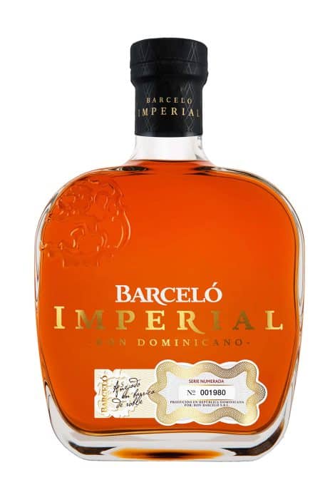 Ron Barceló Imperial Ron Dominicano, Sabor a frutas secas y hierbas, Botella de 700 ml.