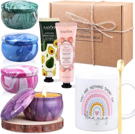 Conjunto de regalos con velas aromáticas, taza de café, crema de manos, perfecto para mujeres.