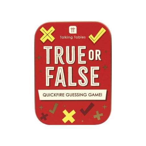 Juego de Viaje Verdad o Mentira Talking Tables | Quiz de adivinanzas rápido en formato de bolsillo para jugar en familia | Empaquetado en una resistente lata regalo o detalle de amigo invisible.